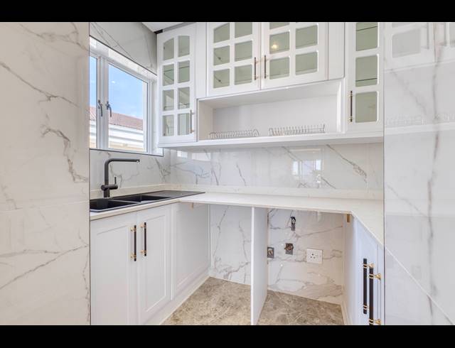 3 BEDROOM SIMPLEX FOR SALE IN LA LUCIA